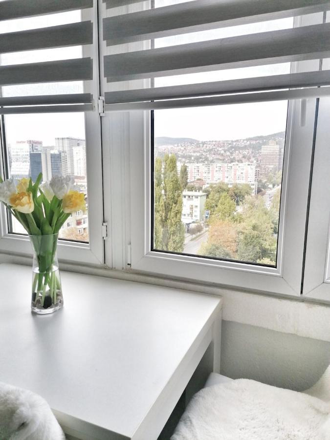 Nights & Smiles Sarajevo Apartment Bagian luar foto