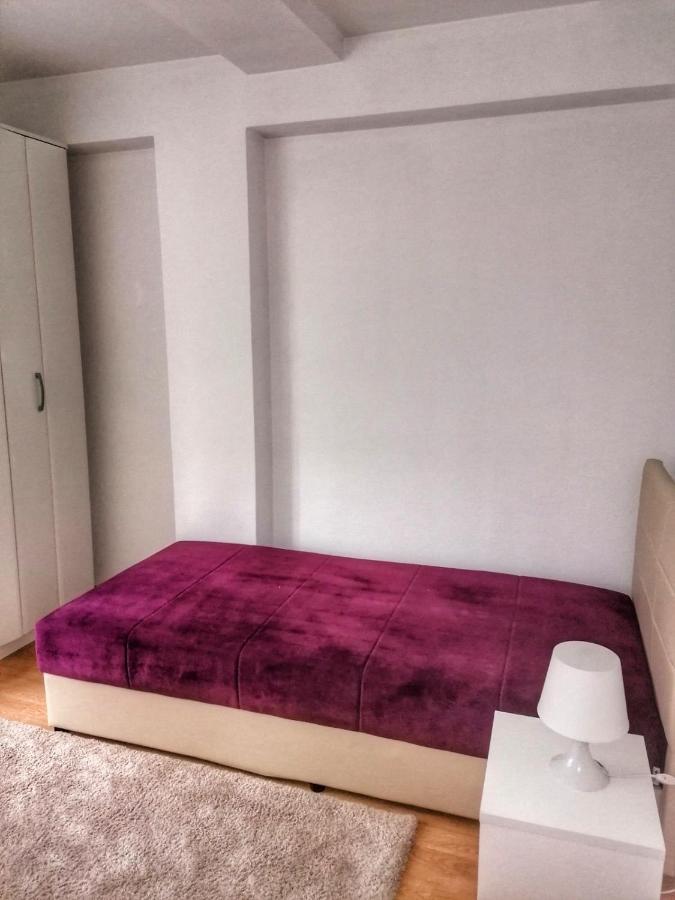 Nights & Smiles Sarajevo Apartment Bagian luar foto