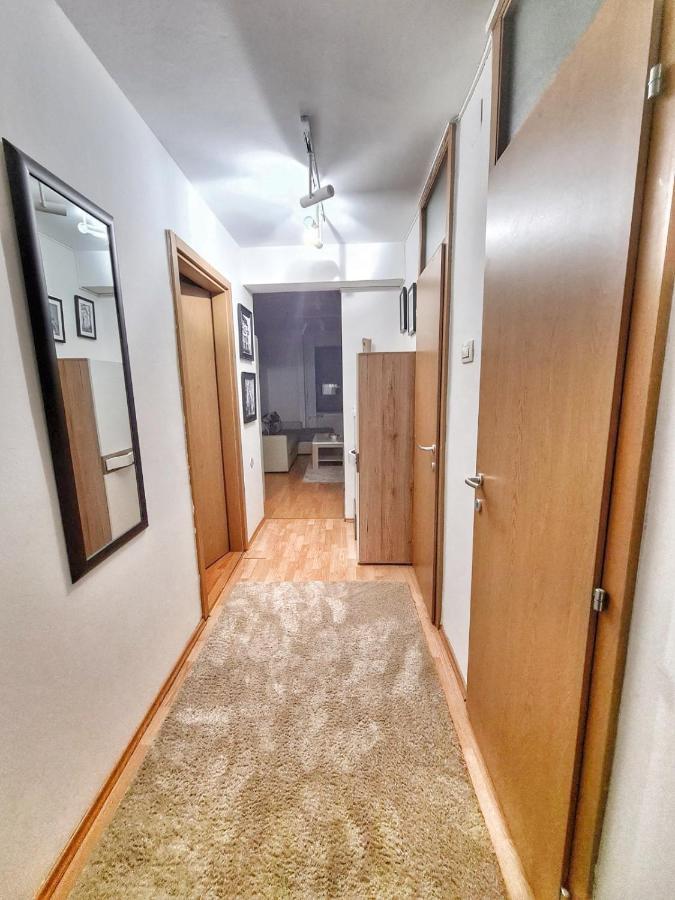 Nights & Smiles Sarajevo Apartment Bagian luar foto