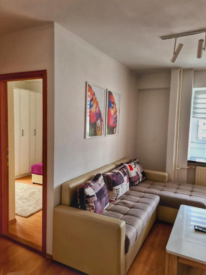 Nights & Smiles Sarajevo Apartment Bagian luar foto